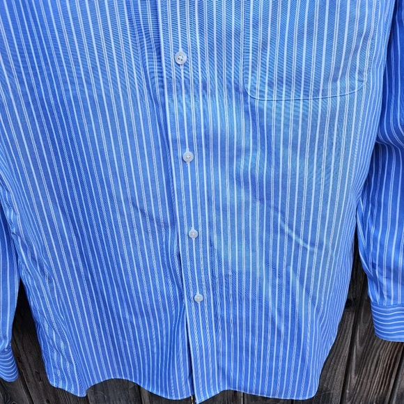 Croft&Barrow Men's Blue and White Striped Dress Shirt Size 15 1/2 - Picture 12 of 16